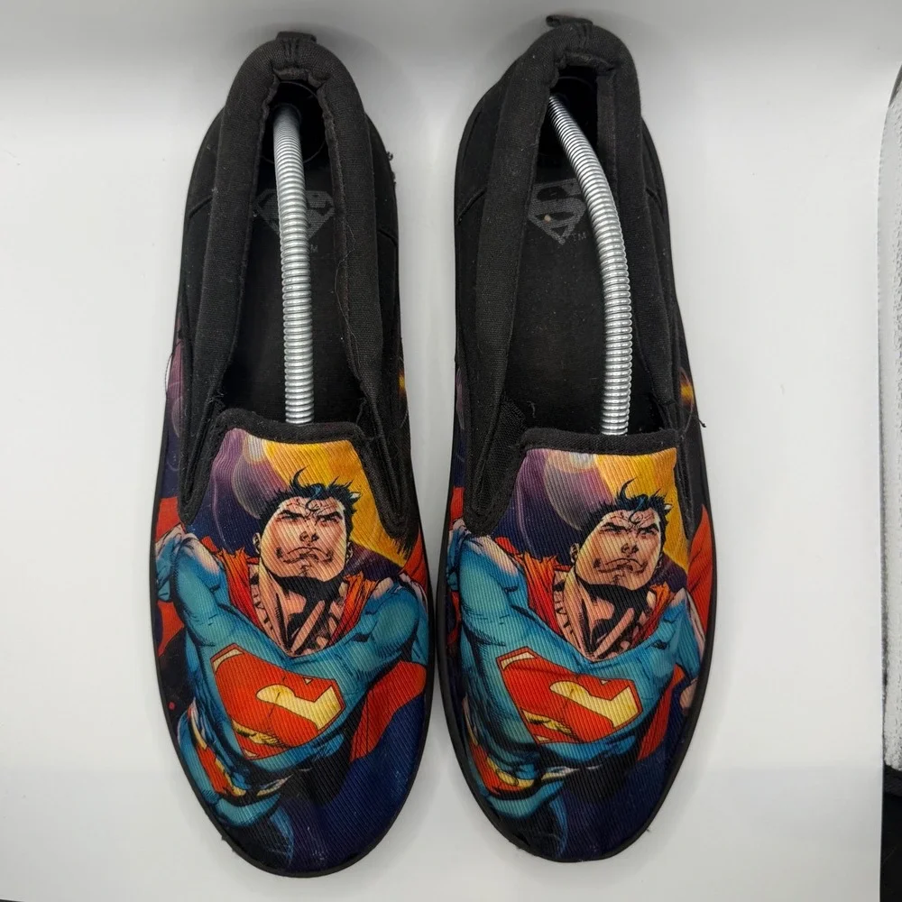 DC Comics Superman Mens Slip On Sneakers Black Canvas Graphic Loafers Sz Mens 11